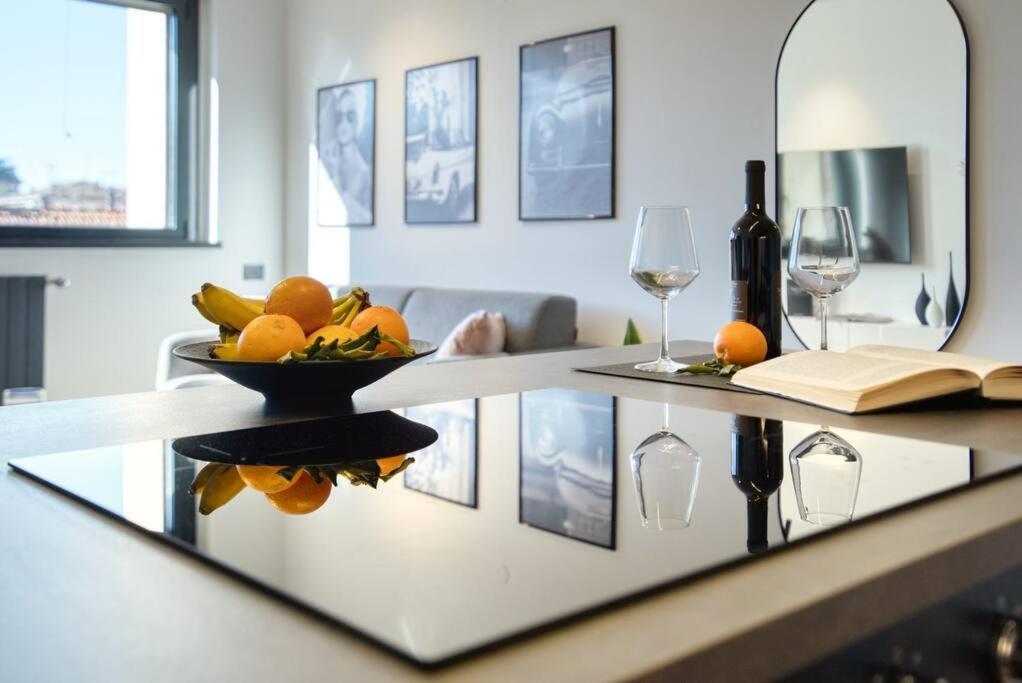 Italianflat - Canal Couture, Navigli Luxury Retreat Milano Eksteriør billede